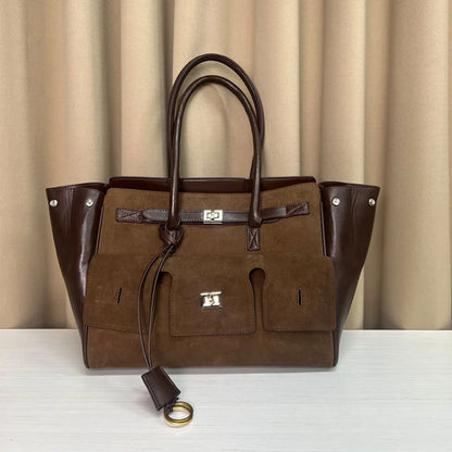 Sac à Ailes Luxe — Grand Format en Suédine Noire, Détails Or & Argent